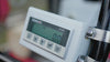 Digital height scale | The integrated digital scale makes it easy to set and repeat the desired cutting height with precision. Clear measurements help maintain consistent board thickness while reducing manual adjustments between cuts.